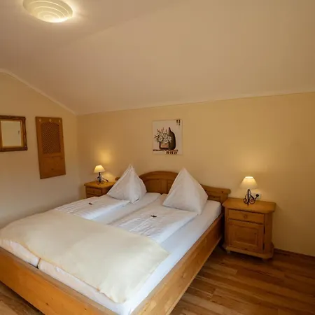 Olympia * Нойштіфт-ім-Штубайталь